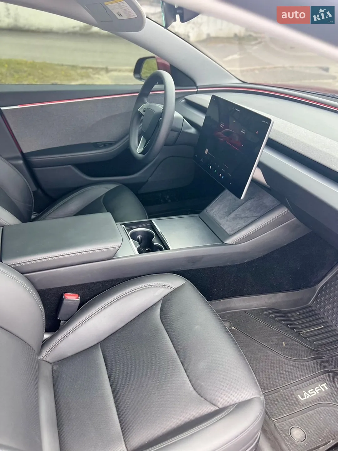 2024 Tesla Model 3 - мініатюра 10