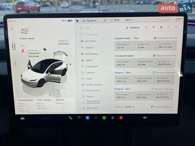 Седан Tesla Model 3 2024 в Киеве
