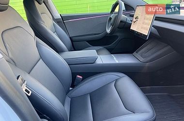 Седан Tesla Model 3 2024 в Киеве