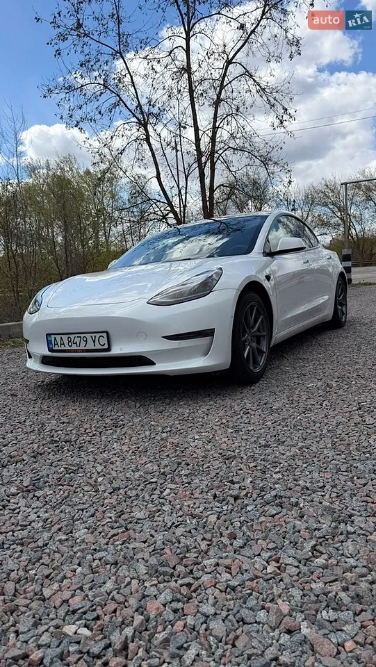 2022 Tesla Model 3 - мініатюра 11