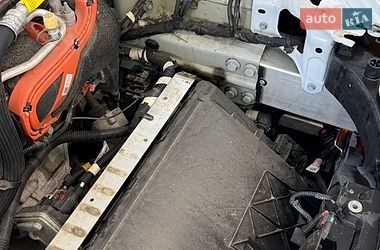 Седан Tesla Model 3 2021 в Чернигове