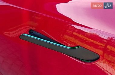 Седан Tesla Model 3 2022 в Львове