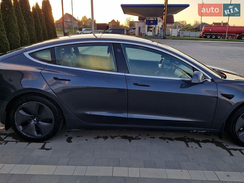 Седан Tesla Model 3 2019 в Каменец-Подольском