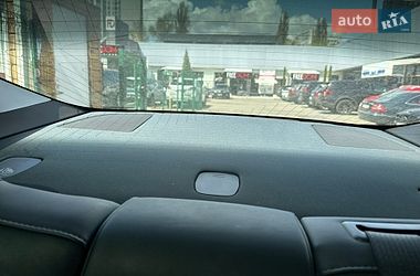 Седан Tesla Model 3 2020 в Киеве