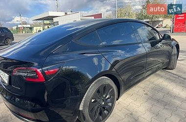 Седан Tesla Model 3 2022 в Виннице