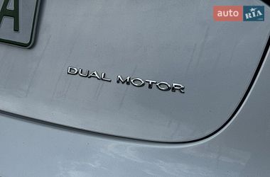 Седан Tesla Model 3 2022 в Киеве