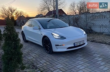Седан Tesla Model 3 2019 в Житомирі