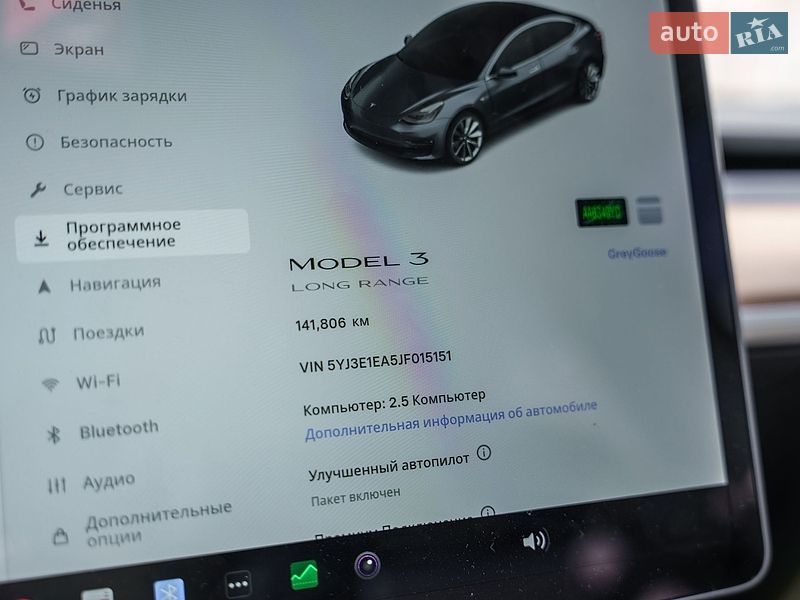 Седан Tesla Model 3 2018 в Києві