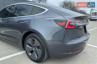 Седан Tesla Model 3 2019 в Одесі