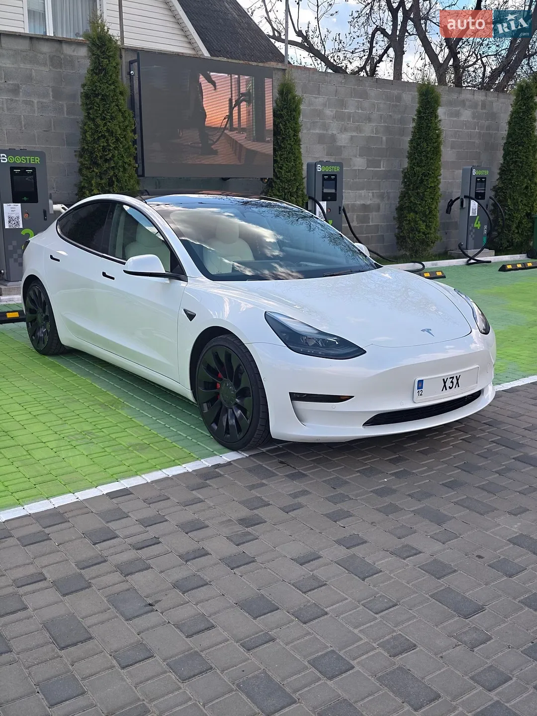 2022 Tesla Model 3 - мініатюра 5