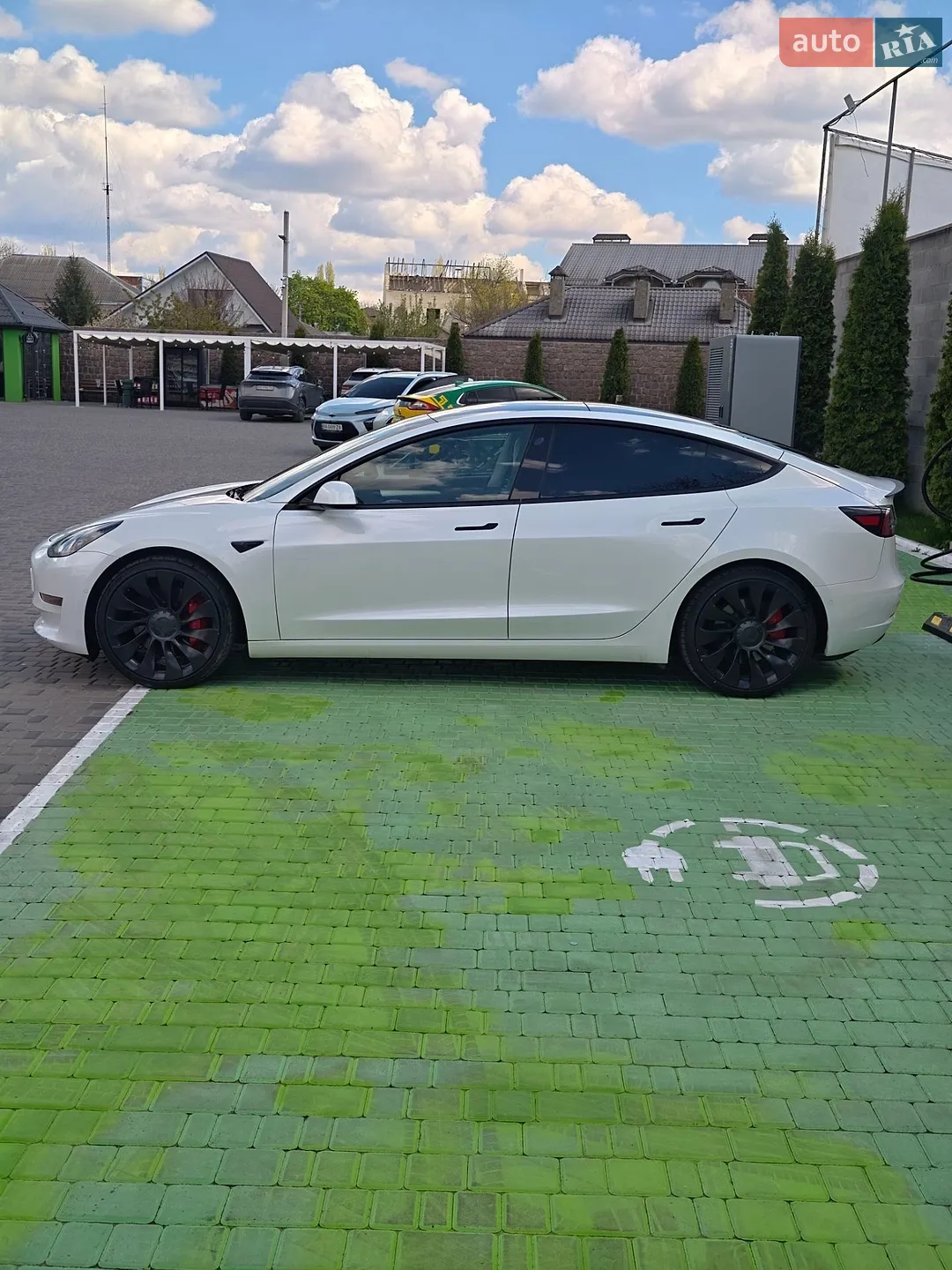 2022 Tesla Model 3 - мініатюра 9