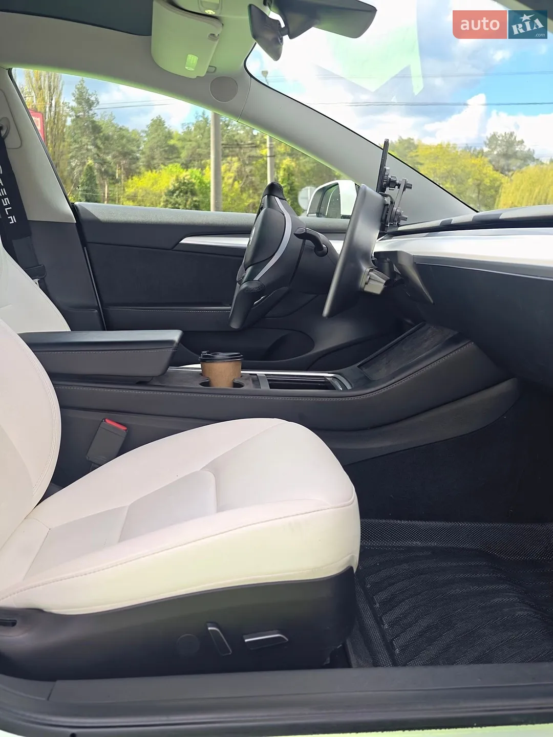 2022 Tesla Model 3 - мініатюра 39