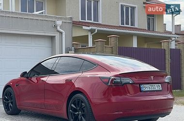 Седан Tesla Model 3 2018 в Одесі