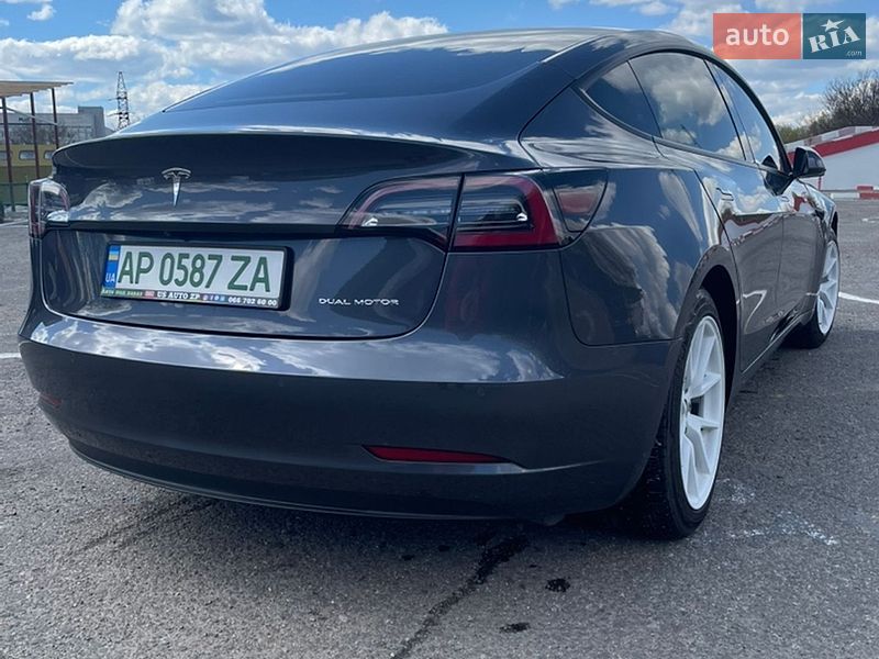 Седан Tesla Model 3 2021 в Запорожье