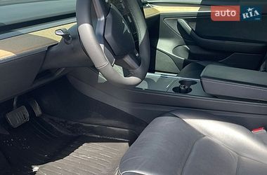 Седан Tesla Model 3 2021 в Запорожье