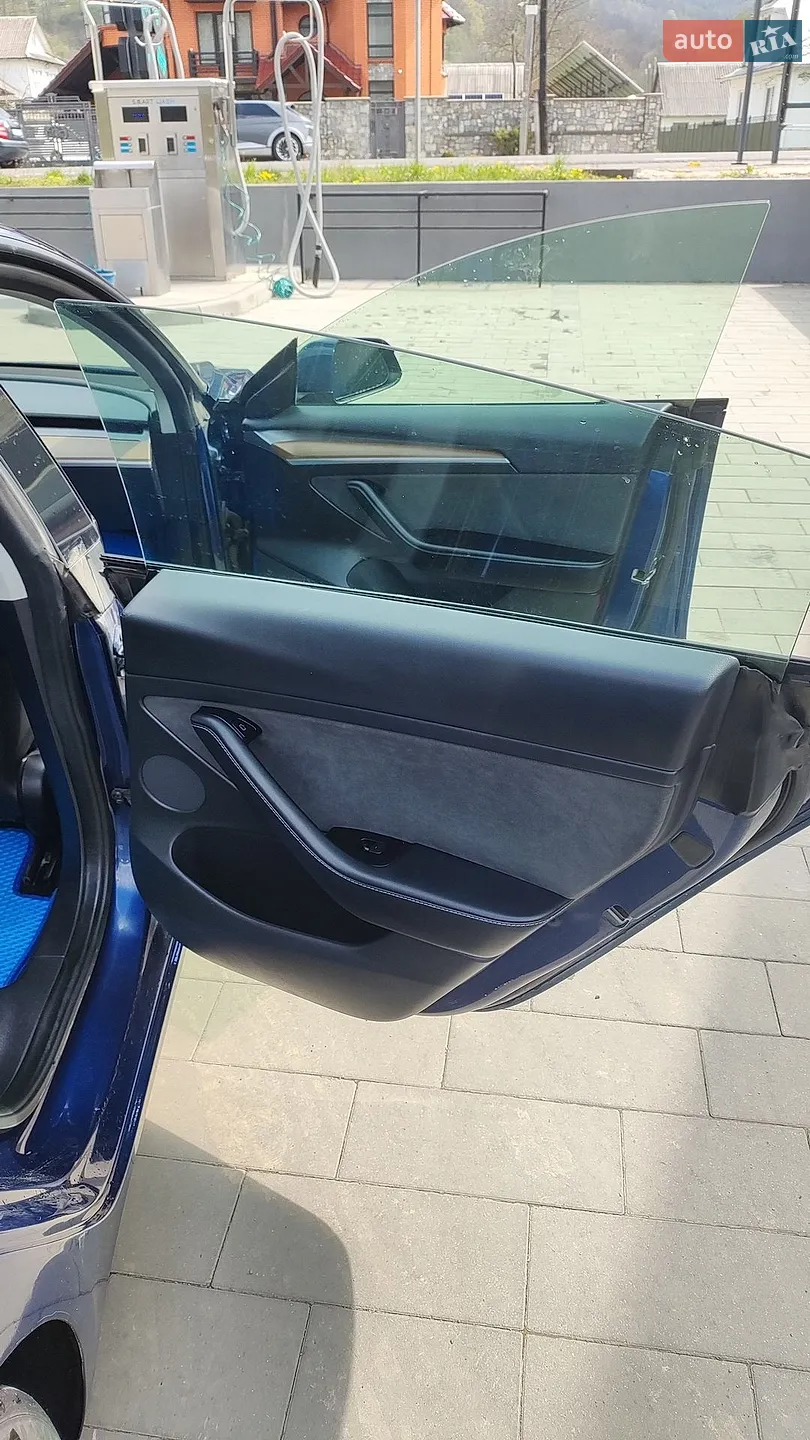 2022 Tesla Model 3 - мініатюра 11