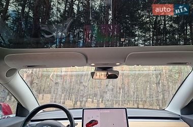 Седан Tesla Model 3 2018 в Днепре