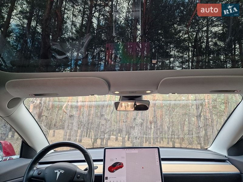 Седан Tesla Model 3 2018 в Днепре