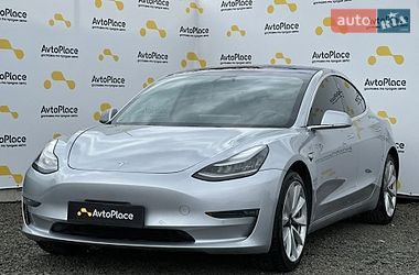 Седан Tesla Model 3 2018 в Луцке