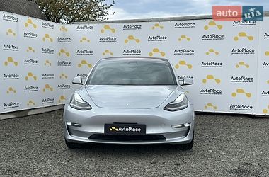 Седан Tesla Model 3 2018 в Луцке