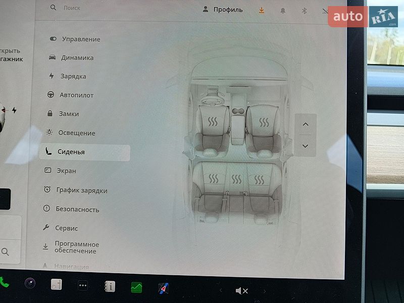 Седан Tesla Model 3 2020 в Киеве
