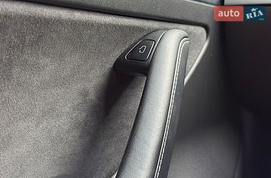 Седан Tesla Model 3 2021 в Черновцах