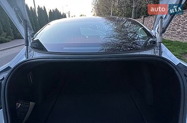 Седан Tesla Model 3 2020 в Киеве
