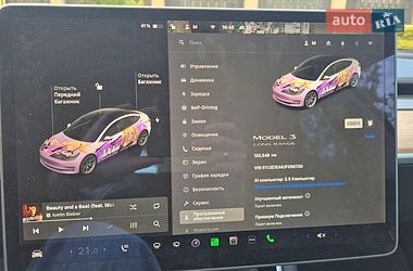 Седан Tesla Model 3 2018 в Одессе