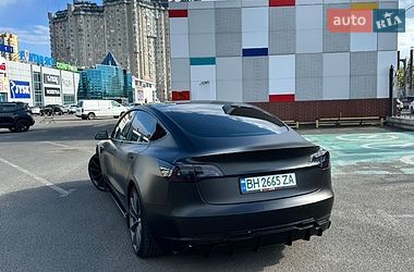 Седан Tesla Model 3 2019 в Одессе фото Седан Tesla Model 3 2019 в Одессе