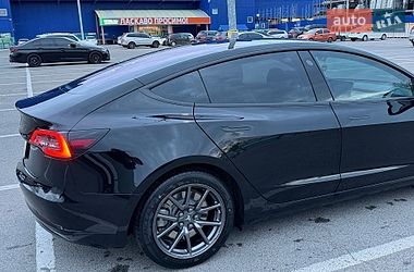 Седан Tesla Model 3 2018 в Дніпрі