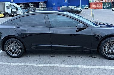Седан Tesla Model 3 2018 в Дніпрі