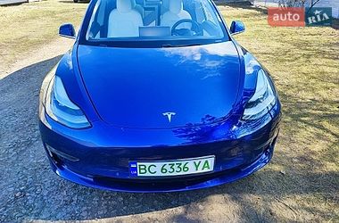 Седан Tesla Model 3 2018 в Полтаве