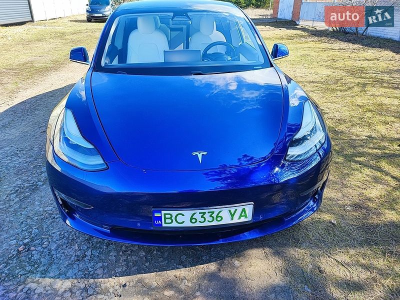 Седан Tesla Model 3 2018 в Полтаве