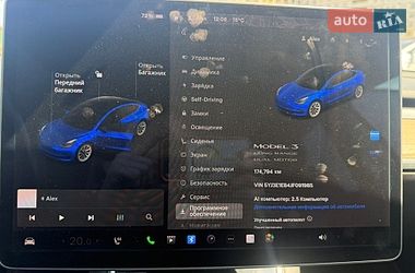 Седан Tesla Model 3 2018 в Києві