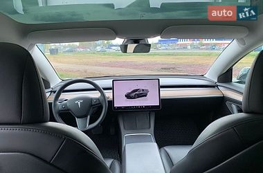 Седан Tesla Model 3 2022 в Києві