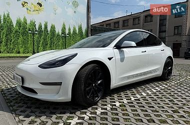 Седан Tesla Model 3 2021 в Хмельницькому