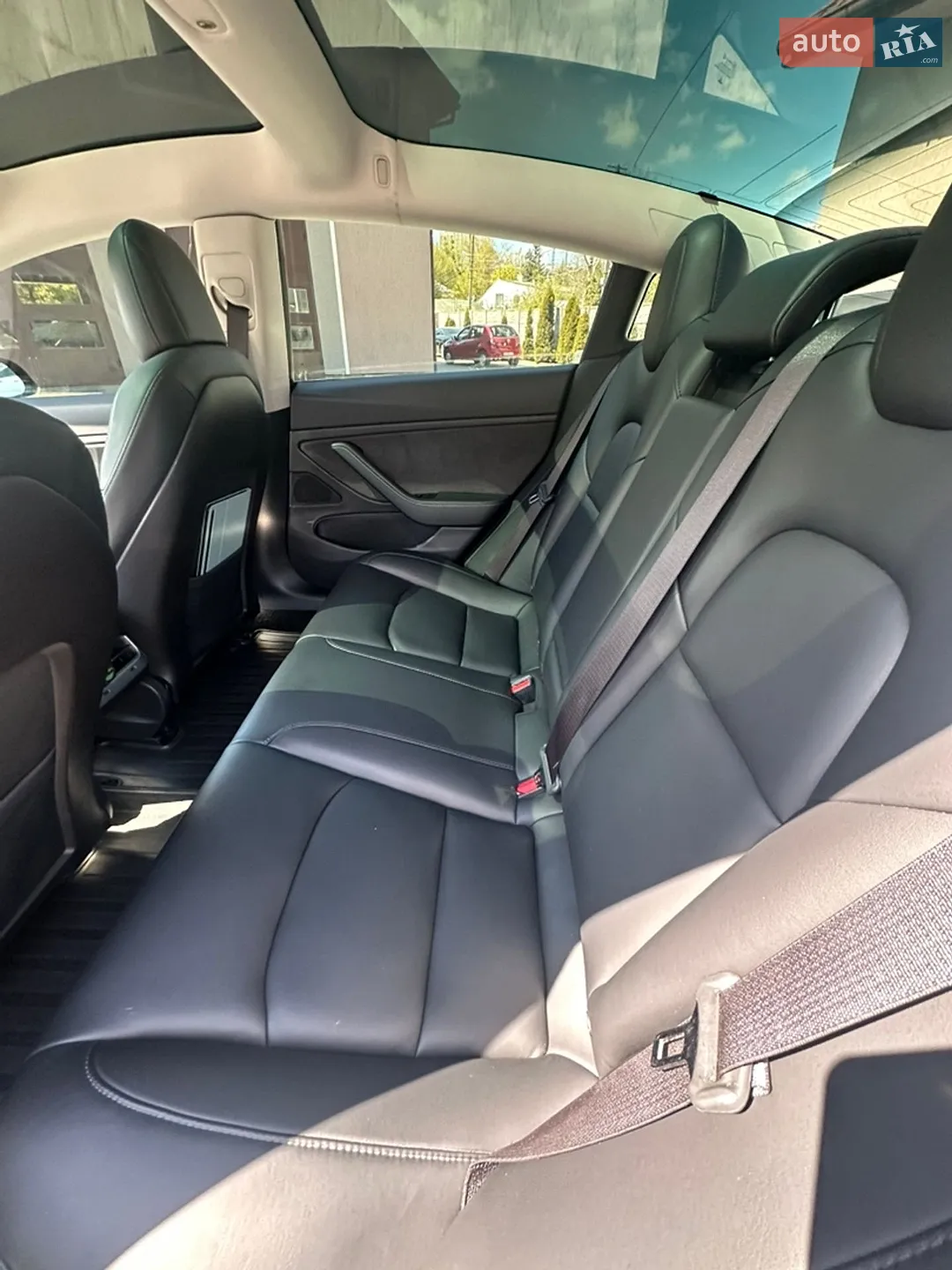 2019 Tesla Model 3 - мініатюра 7