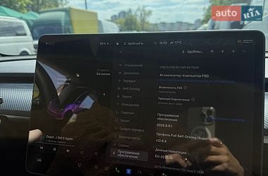 Седан Tesla Model 3 2021 в Києві