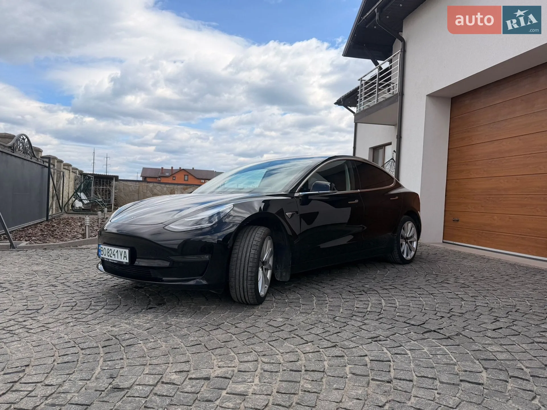 2019 Tesla Model 3 - мініатюра 4