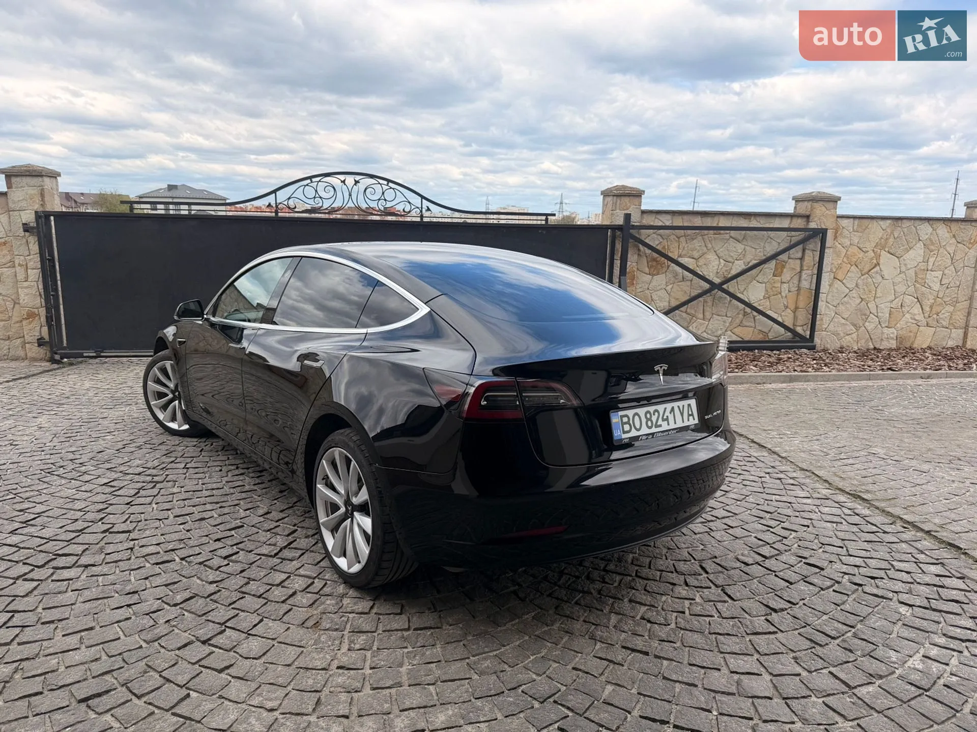2019 Tesla Model 3 - мініатюра 10