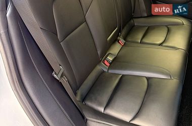 Седан Tesla Model 3 2022 в Киеве