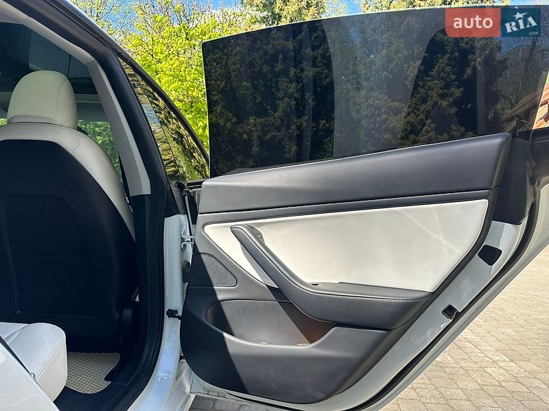 Седан Tesla Model 3 2021 в Самборе фото 21 Седан Tesla Model 3 2021 в Самборе