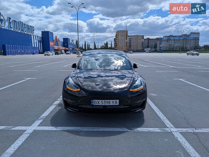 Седан Tesla Model 3 2022 в Каменец-Подольском