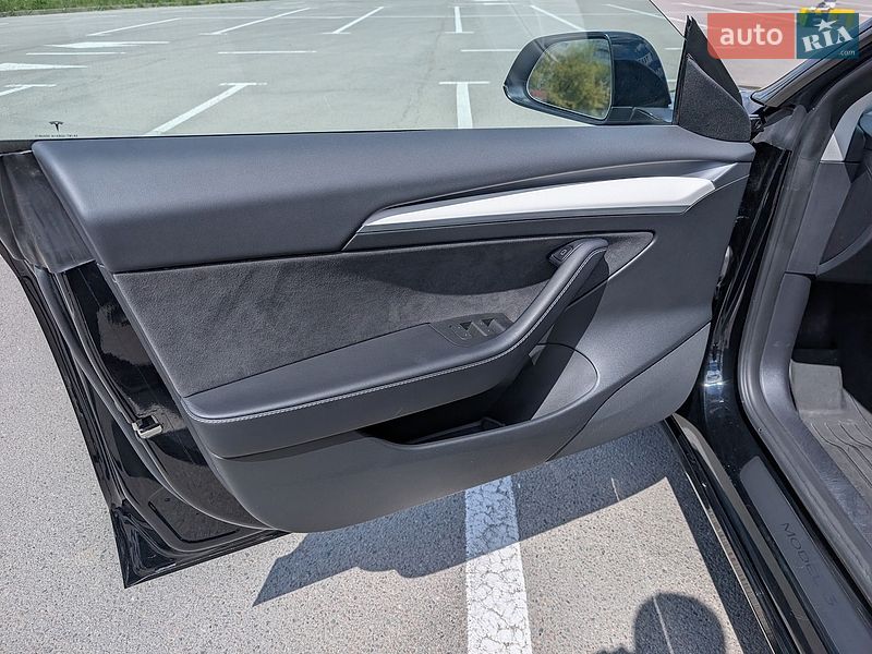 Седан Tesla Model 3 2022 в Каменец-Подольском