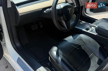 Седан Tesla Model 3 2019 в Харкові