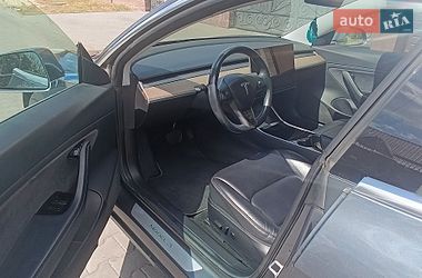 Седан Tesla Model 3 2018 в Луцке