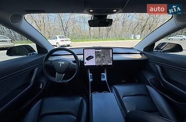 Седан Tesla Model 3 2019 в Одессе