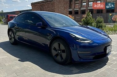 Седан Tesla Model 3 2022 в Хмельницком