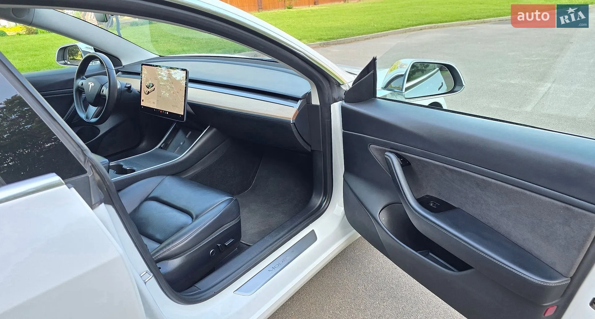 2020 Tesla Model 3 - мініатюра 23