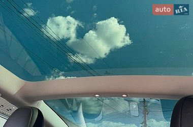 Седан Tesla Model 3 2023 в Калуше